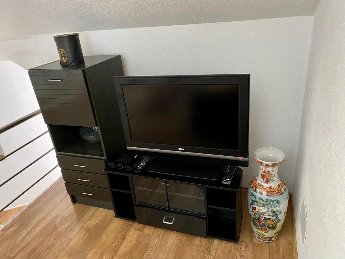 Big Apartment 3 Bedrooms Bihać Zewnętrze zdjęcie